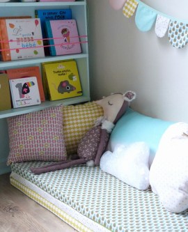 Fauteuil Telephone Und Chaise De Massage Assis Pour Deco Chambre Best of Coin lecture bébé Rémi Pinterest